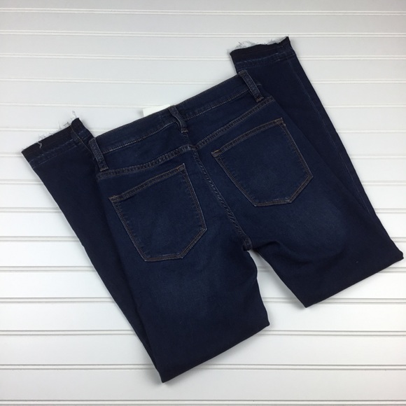 NWT J. Crew High Rise Toothpick Petite Jeans NWT - Picture 3 of 8